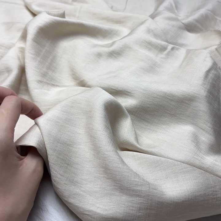 混纺棉米杏色2米。