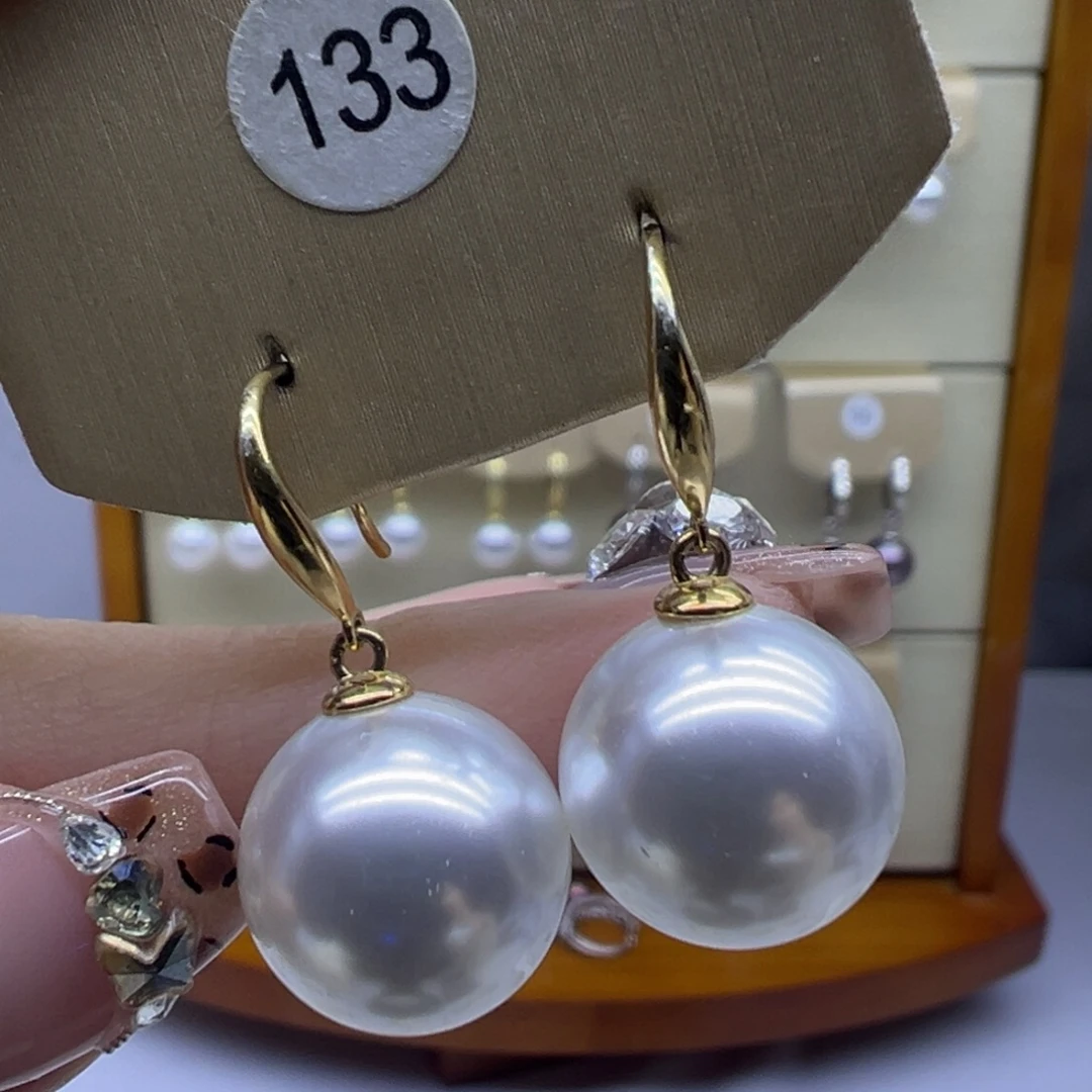 银S925镶嵌耳饰淡水珍珠