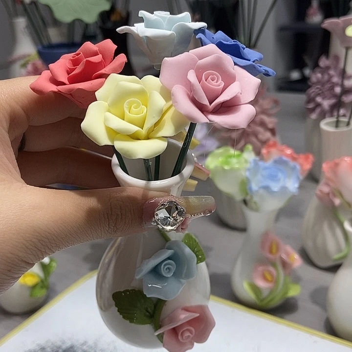 陶瓷纯手工捏花设计