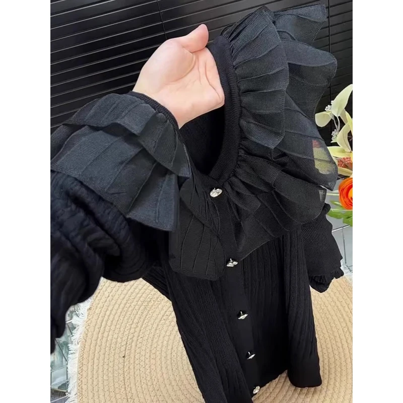 法式v领长袖荷叶边单排扣纯色黑色上衣女2025早秋时尚针织开衫