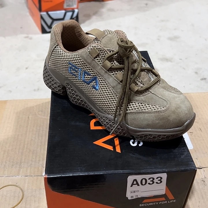 编码033号。37码微瑕防砸防刺劳保鞋