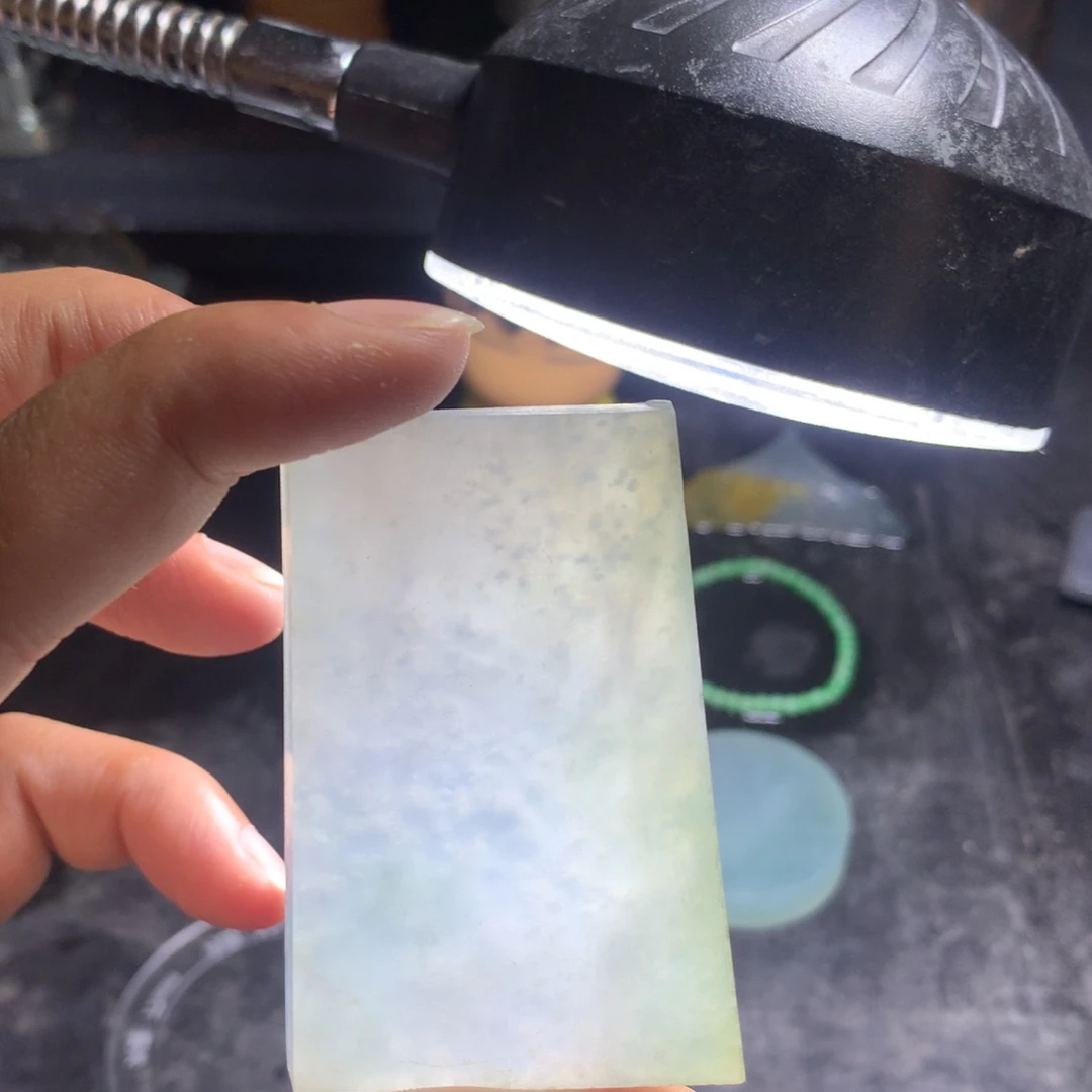 逸***辰定制翡翠未镶嵌翡翠