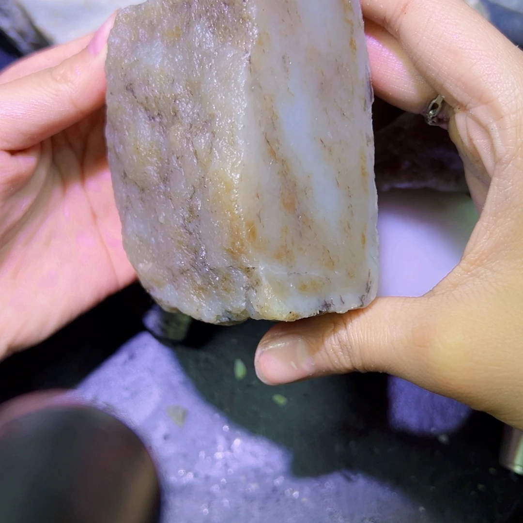和田玉（糖玉）未镶嵌珠宝半成品