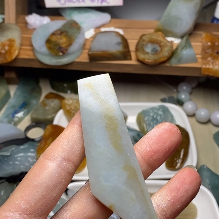 翡翠未镶嵌颈饰天然