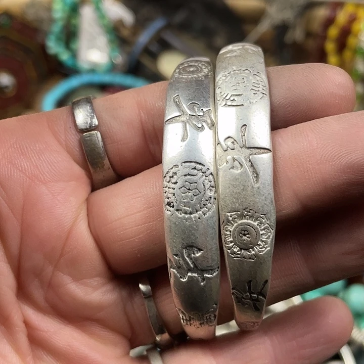 湿***灵铜器工艺品等物品