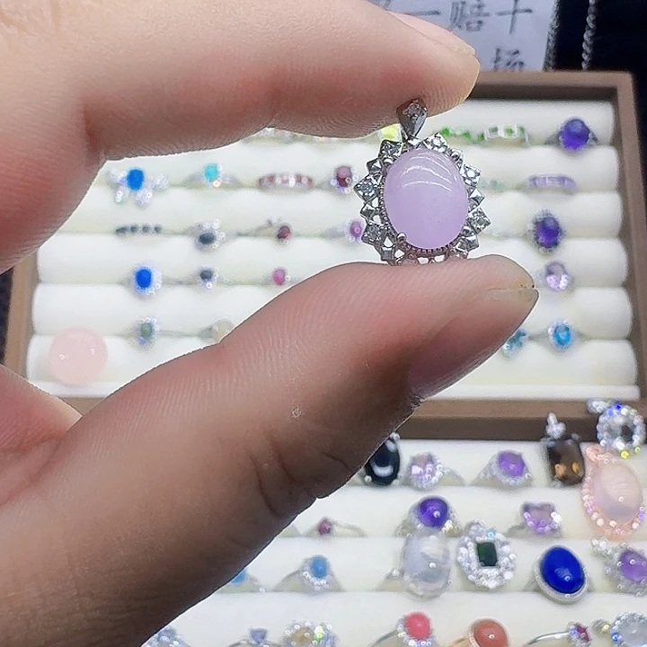 银S925镶嵌芙蓉石颈饰