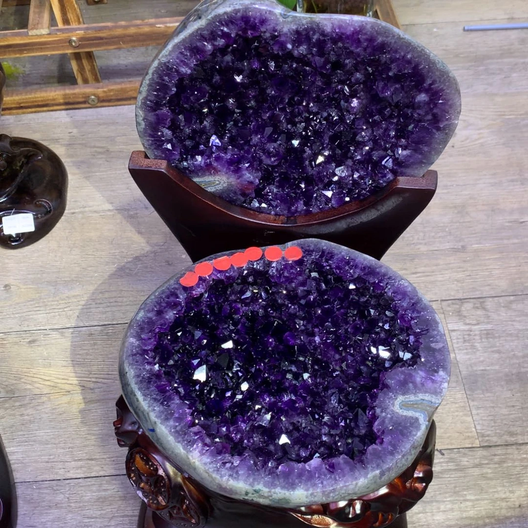 织绣紫水晶聚宝盆