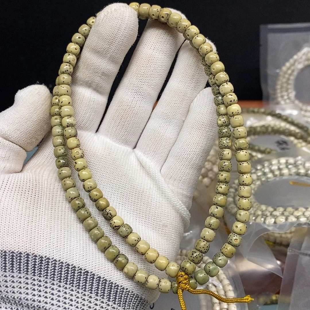 星月菩提手串65通体留白石玉料顶货108