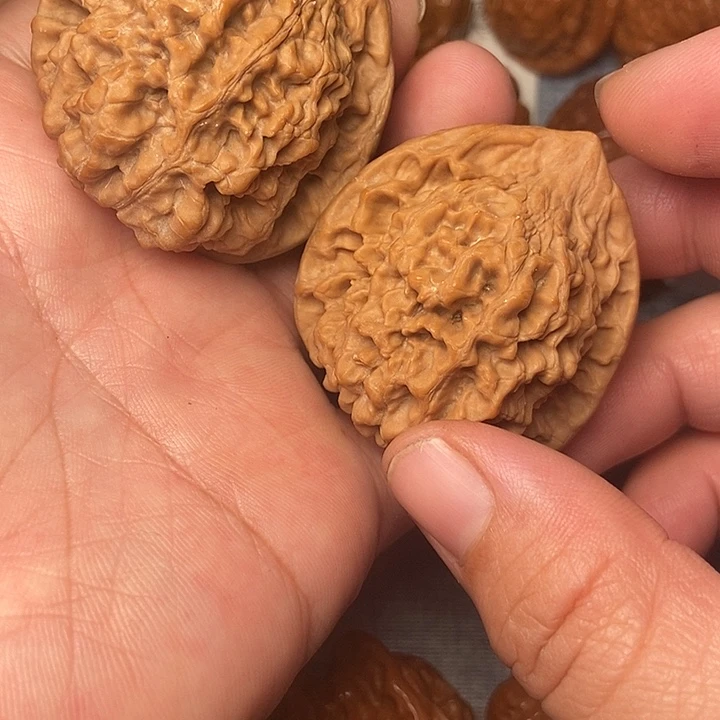 文玩核桃吊坠官45