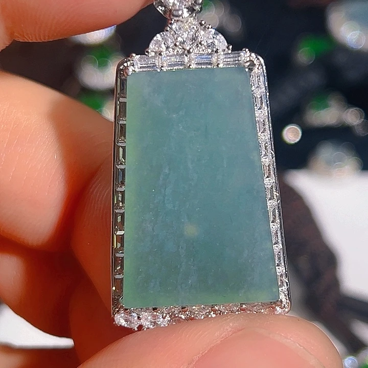 翡翠颈饰未镶嵌666777，