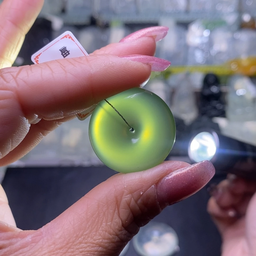 蛇纹石玉颈饰未镶嵌用****6