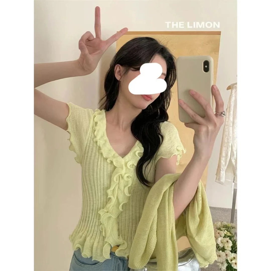 【15针织】V领常规款拼接夏季短款毛针织衫泡泡袖衬衫洋气