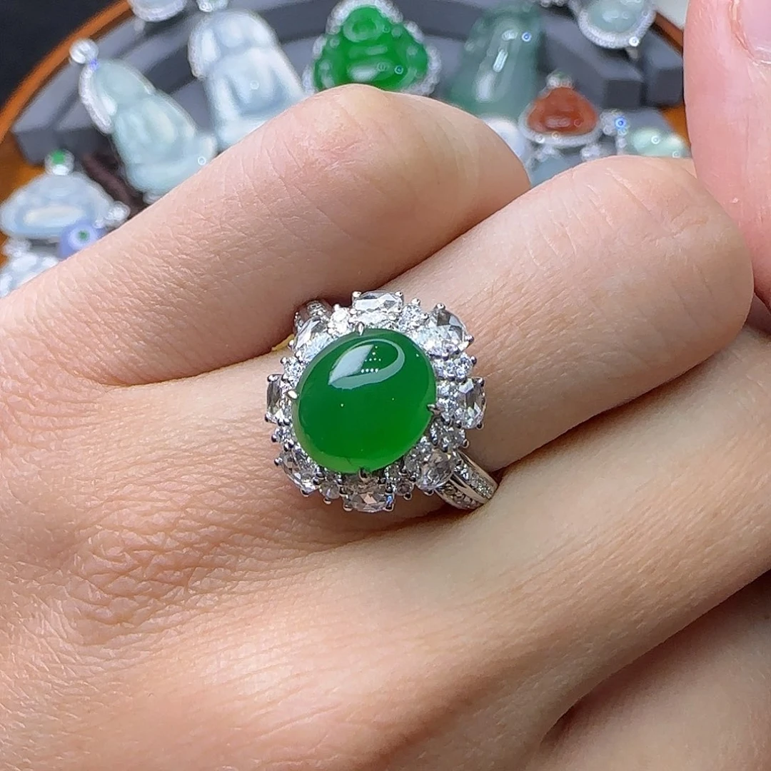 18K金镶嵌戒指翡翠天然翡翠