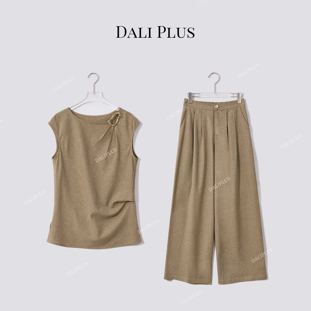 DALI PLUS“套装系列”70天丝30麻不规则背心上衣+长裤-D5XZ0019