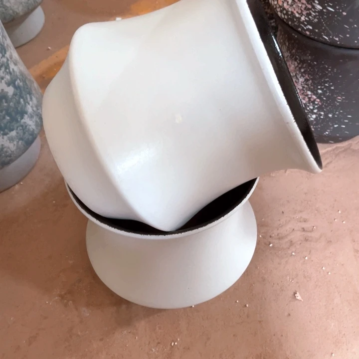 紫砂花盆口径20高度20两只正品