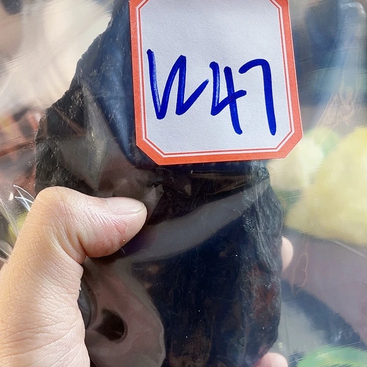 古***长未镶嵌蛇纹石玉岫玉原石