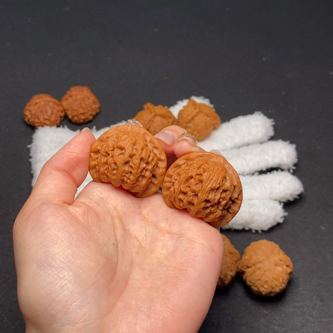 文玩核桃把件37宫灯