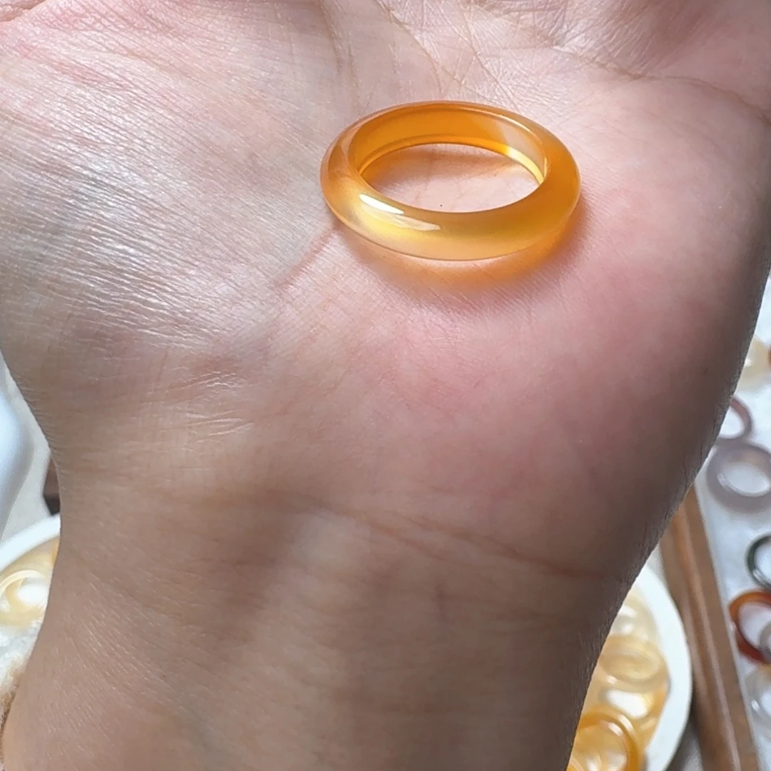 未镶嵌戒指玛瑙/玉髓693港17