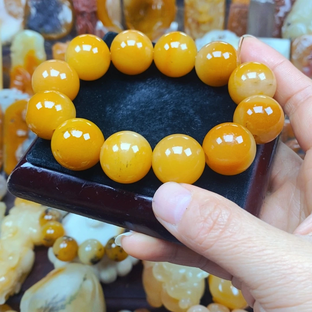 石英质玉（黄龙玉）颈饰未镶嵌