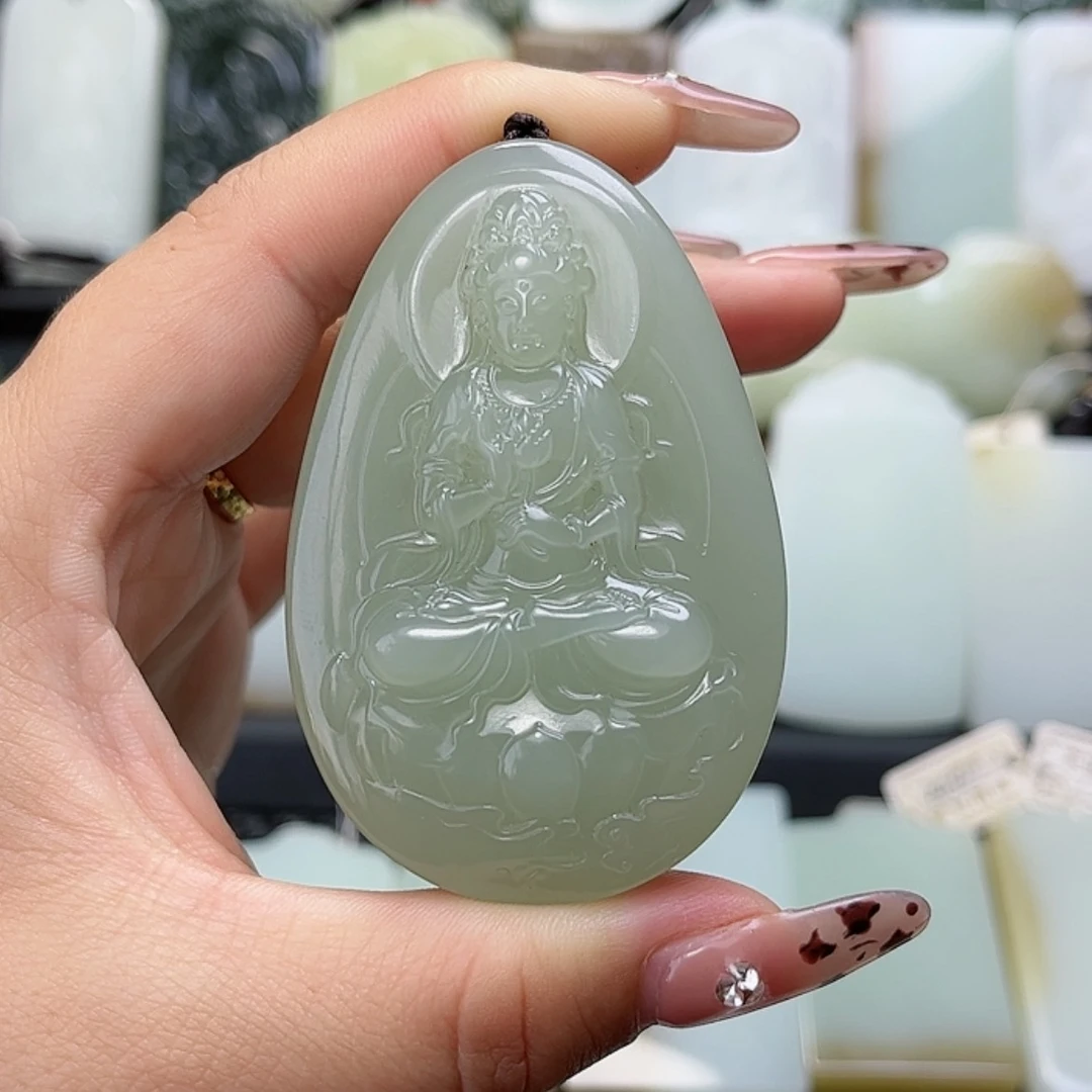 【闪购商品】颈饰未镶嵌和田玉