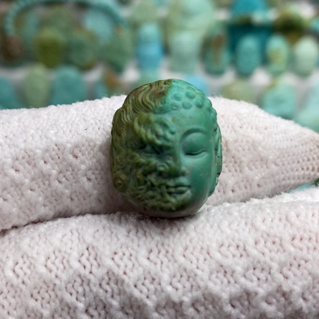 绿松石未镶嵌绿松石