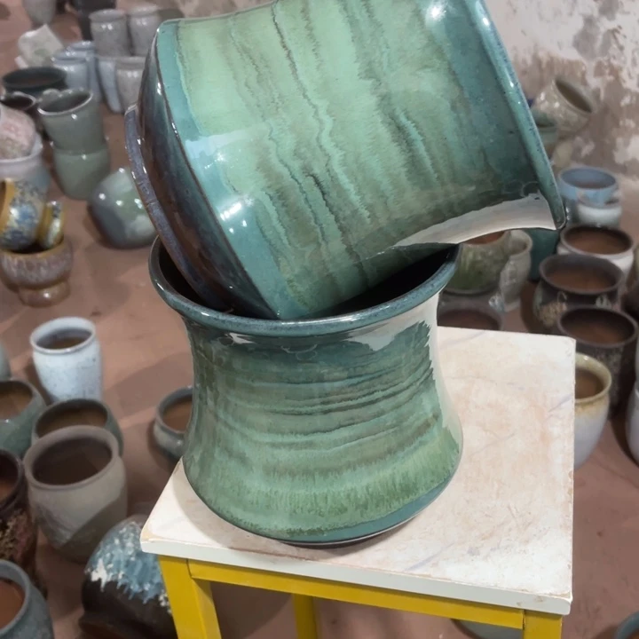 紫砂花盆口径20高度20两只正品