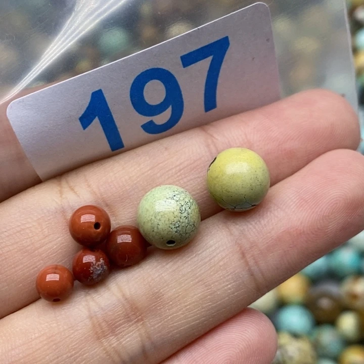 南红玛瑙未镶嵌珠宝奇石