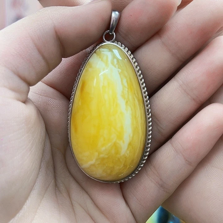 琥珀银S925镶嵌颈饰吊坠