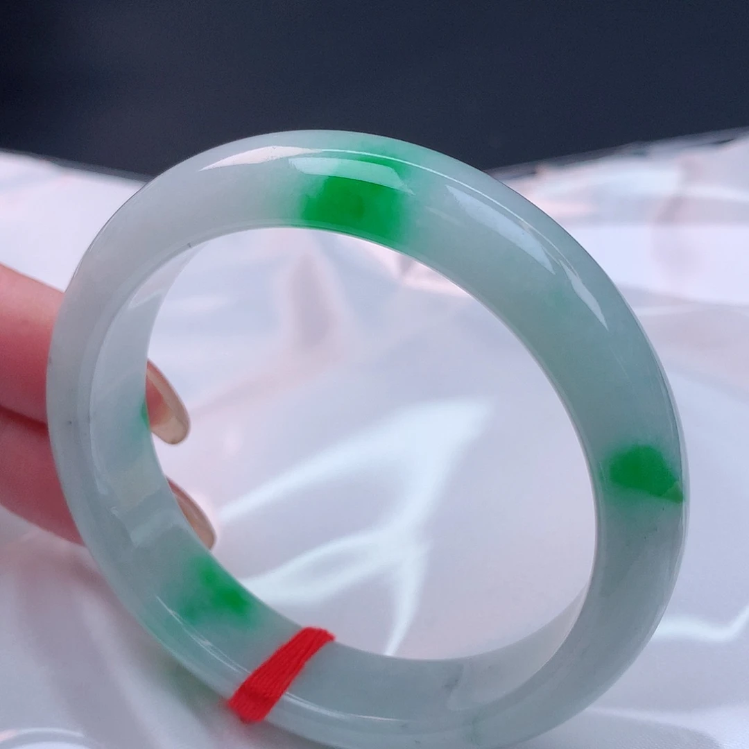 【闪购商品】未镶嵌手镯翡翠54