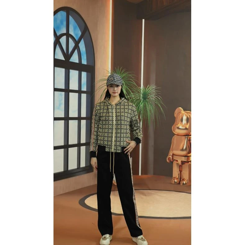 【125】春款潮流上新套装运动休闲男女同款蝴蝶时尚宽松套装