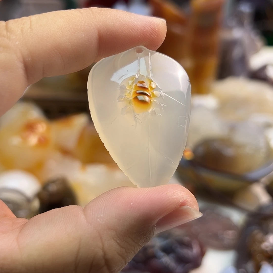 玛瑙/玉髓未镶嵌颈饰