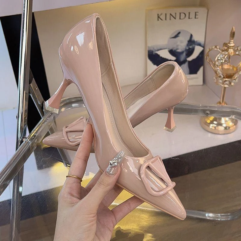 裸色高跟鞋设计感小众气质名媛2025年新款法式V家尖头细跟单鞋女