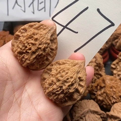 桃核吊坠37朱雀核桃