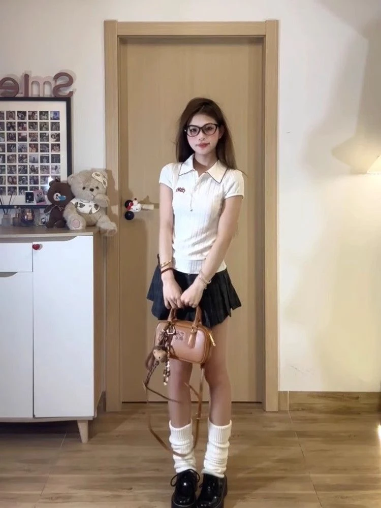 白色刺绣polo领短袖t恤女夏季一套百搭甜美学院风减龄上衣潮