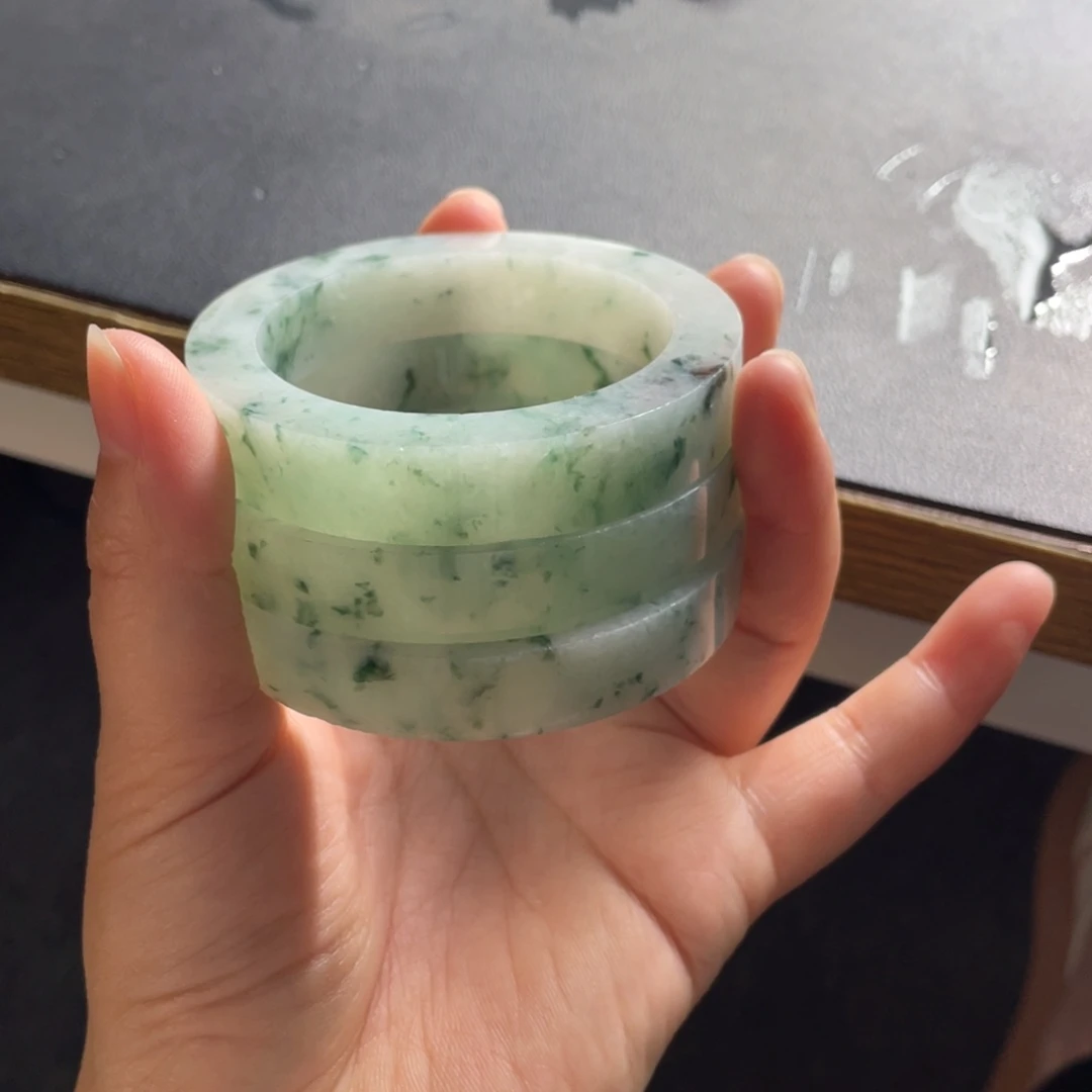 先***多定制翡翠未镶嵌翡翠