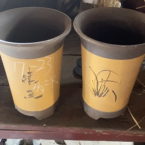 紫砂中国宜兴紫砂花盆，