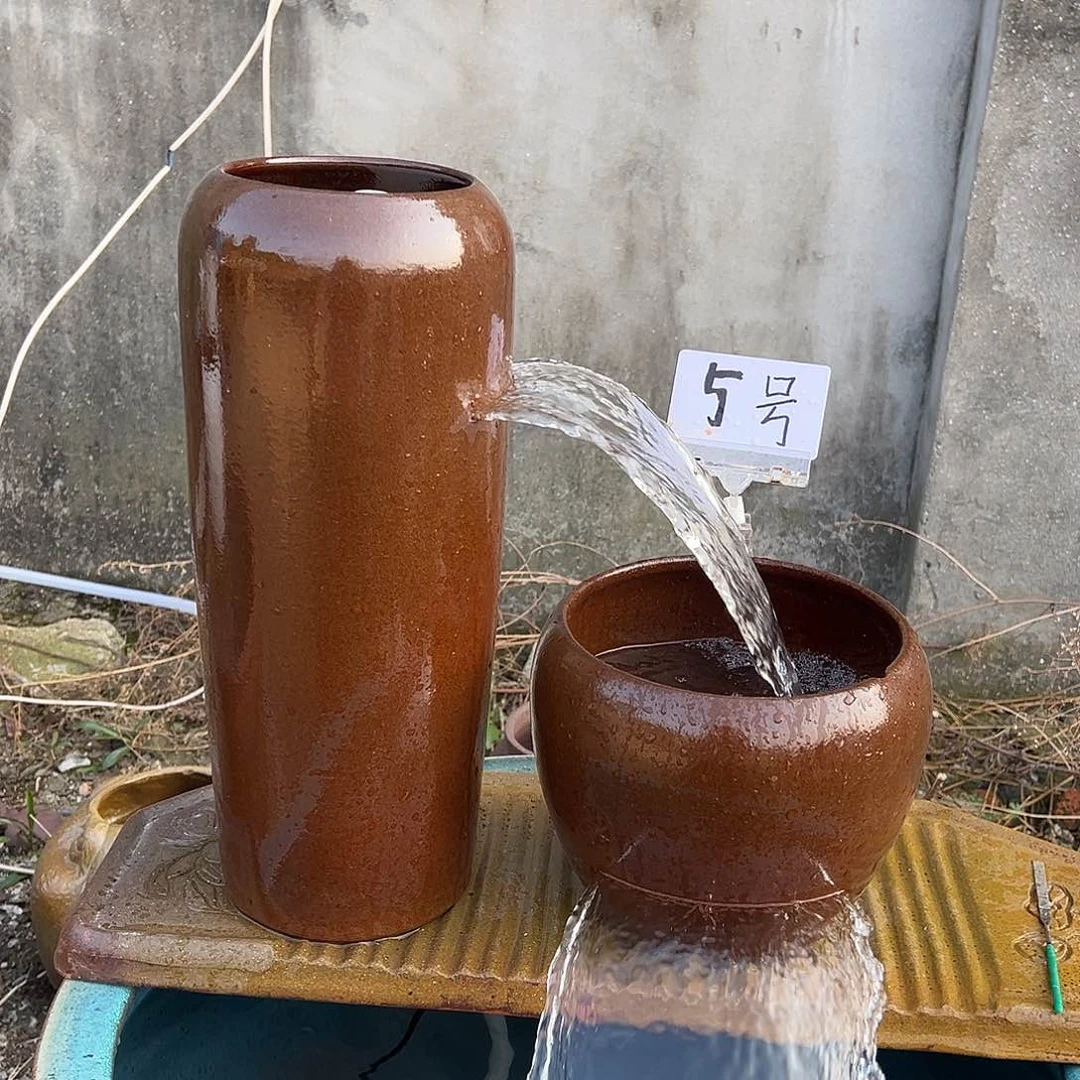 紫砂花盆我们就像两块