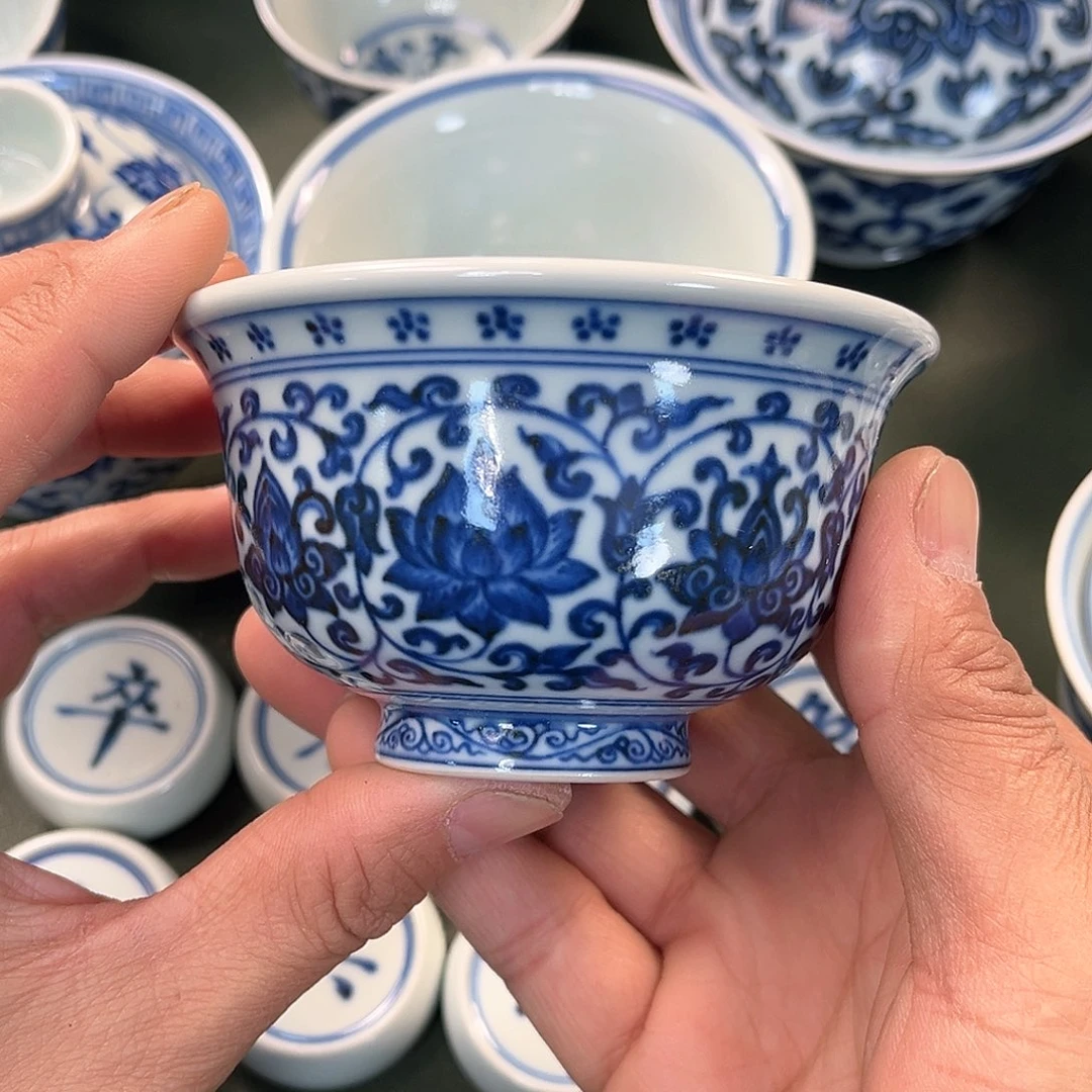 杯青花瓷器青花瓷器