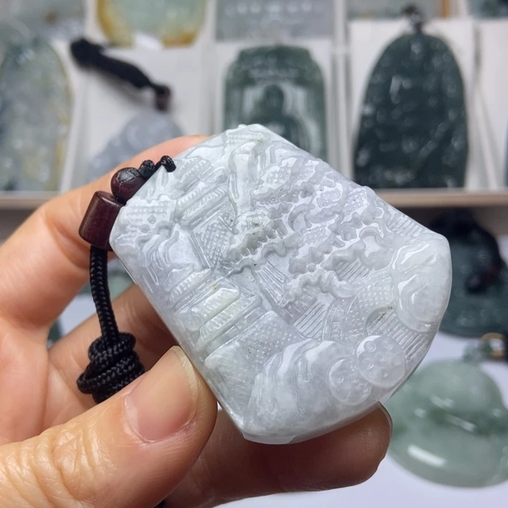 翡翠未镶嵌颈饰翡翠