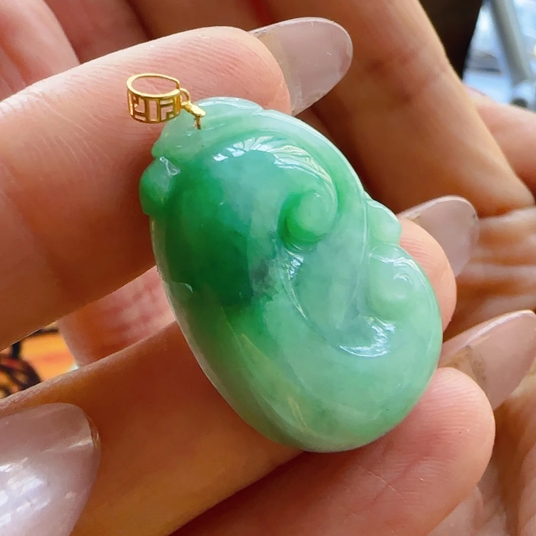 翡翠颈饰18K金镶嵌翡翠185