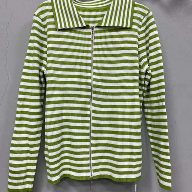 0209#新款女装时尚上衣