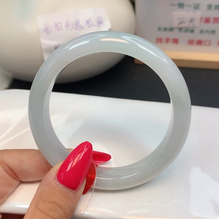 未镶嵌手镯翡翠_**?56