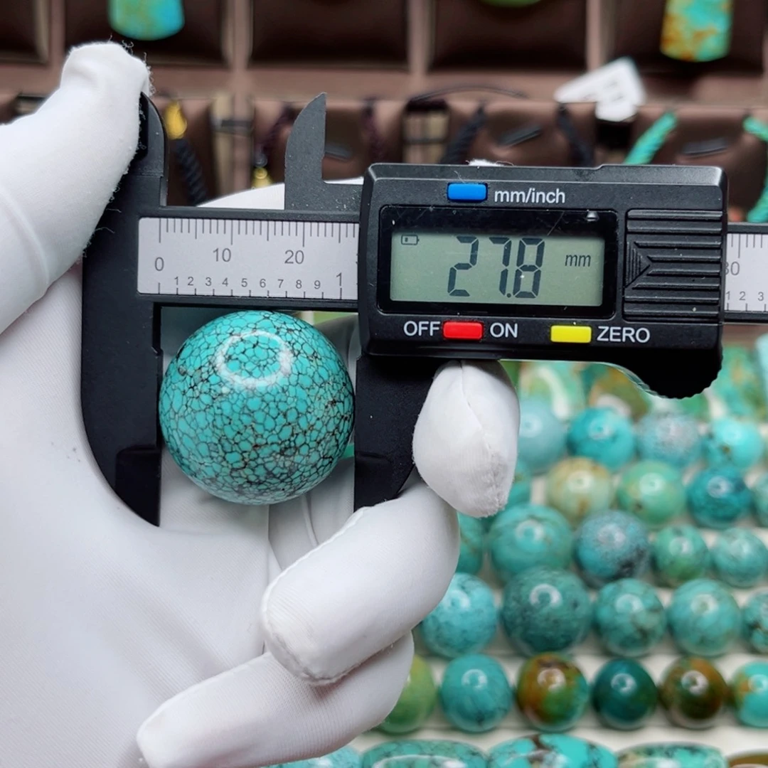 绿松石未镶嵌纯天然原矿绿松石