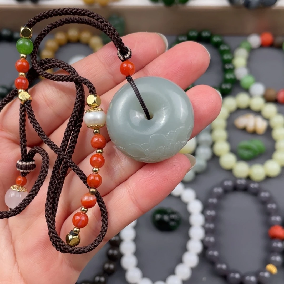 和田玉手串未镶嵌