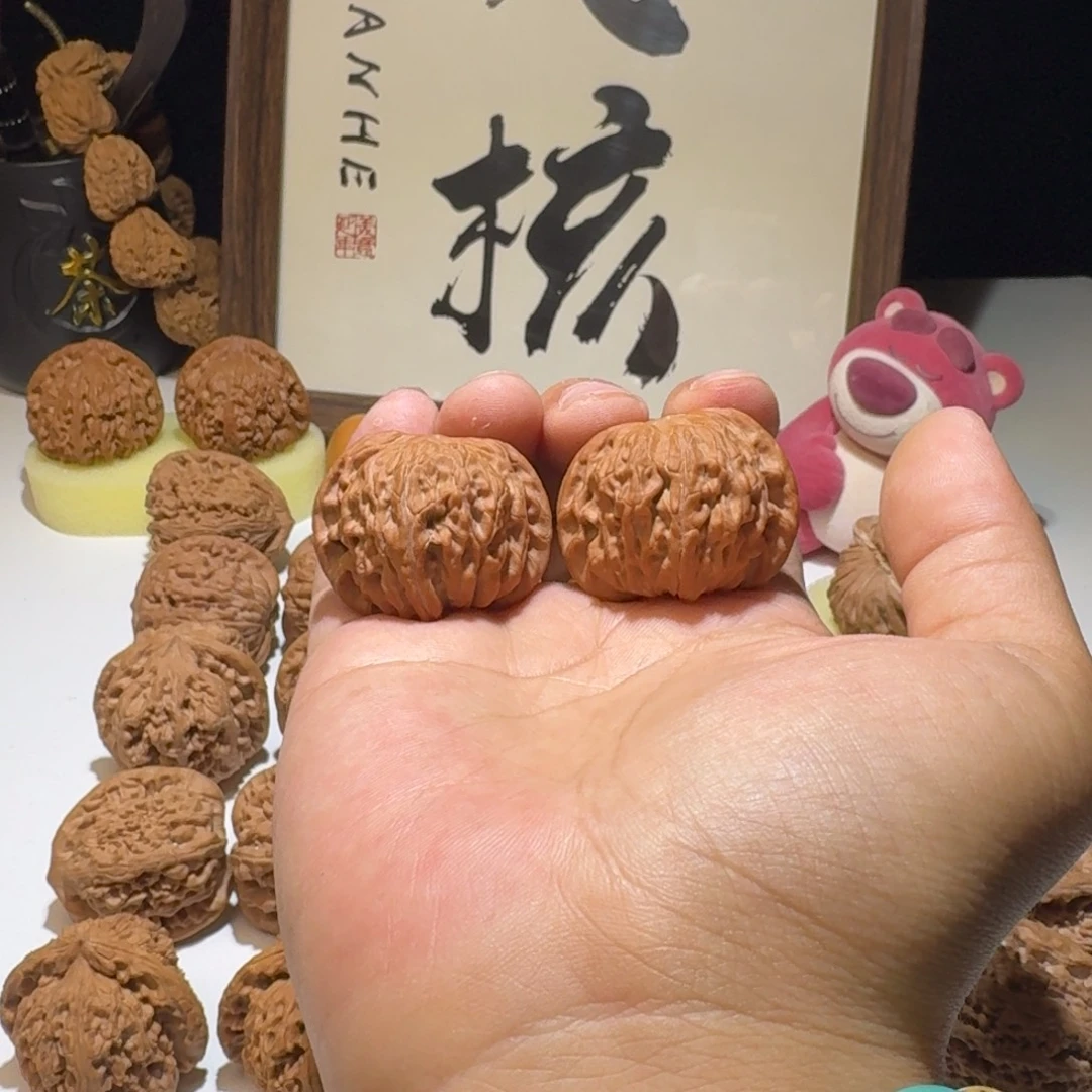 橘****文玩核桃吊坠37尺寸山地磨盘狮子头