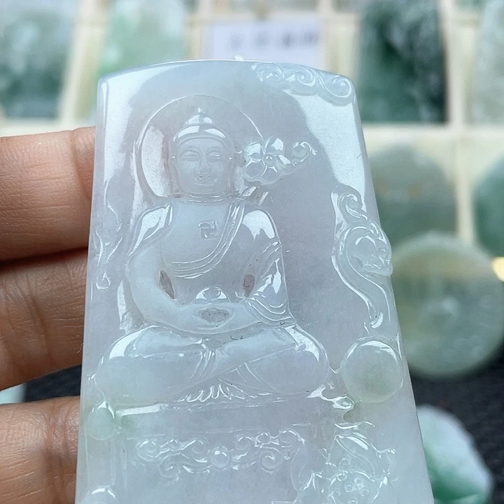 颈饰未镶嵌翡翠天然翡翠A货大日如来