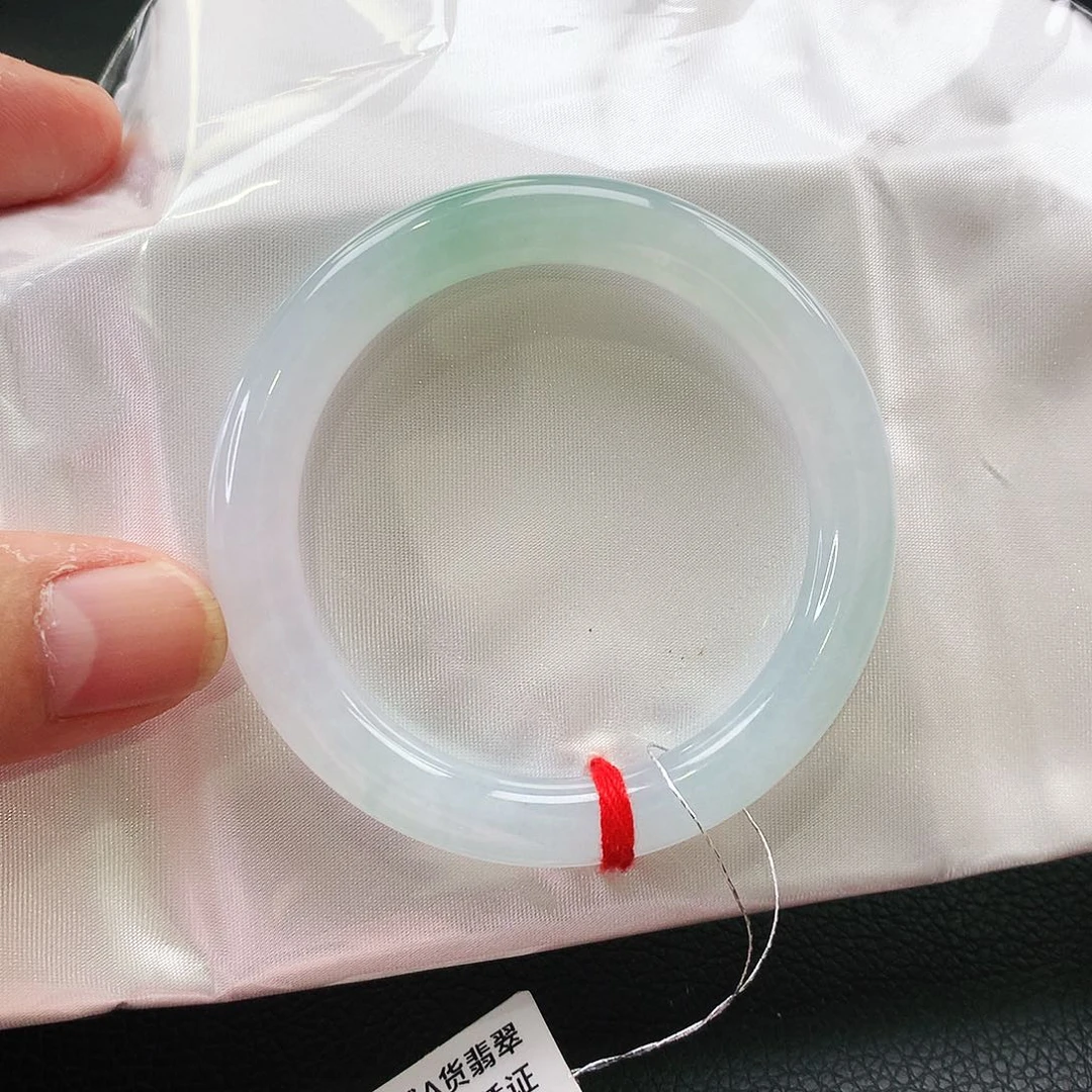 未镶嵌手镯翡翠天然翡翠手镯