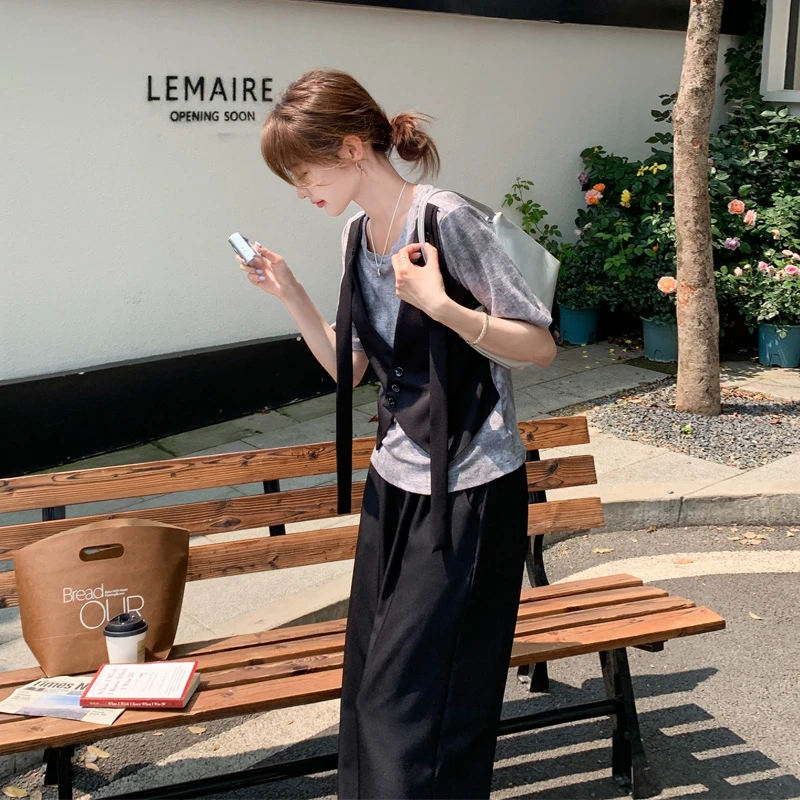 松弛感穿搭套装裤夏季女2025新款小众韩系设计感假两件上衣阔腿裤