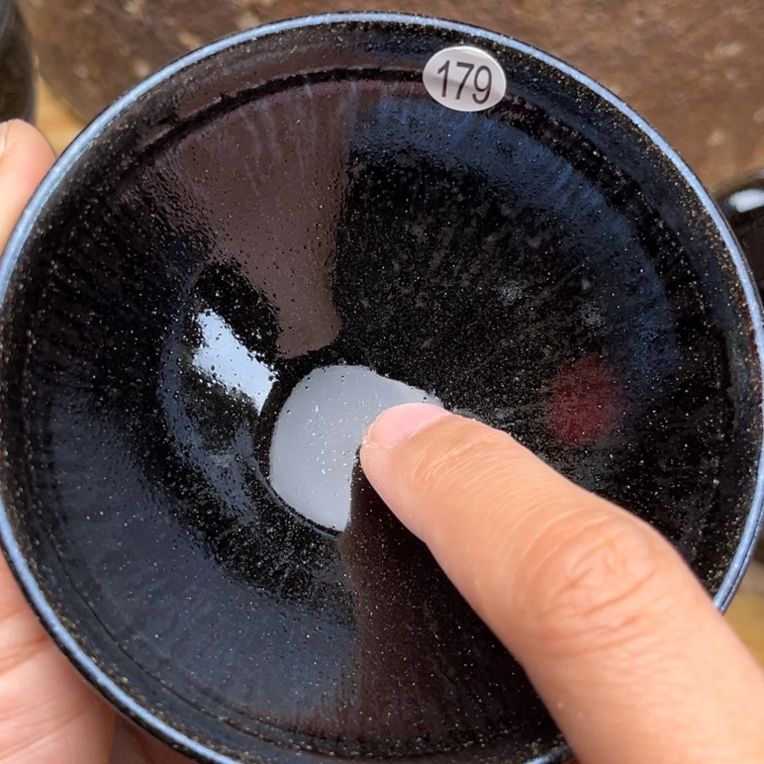 茶盏义兴龙窑坚持真柴烧微瑕