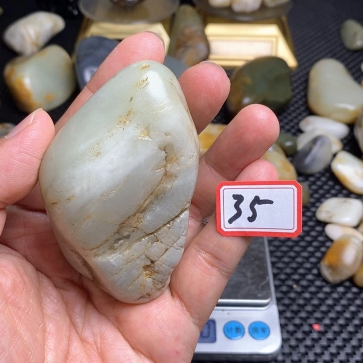 未镶嵌和田玉把件35